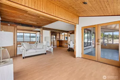 24186 Vashon Highway SW, Vashon, WA 98070 - Photo 20