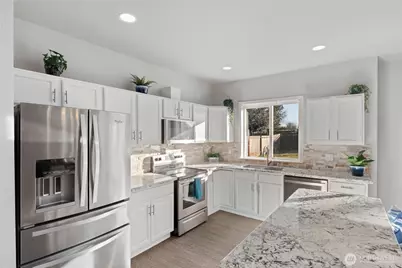 920 E 55th Street, Tacoma, WA 98404 - Photo 10