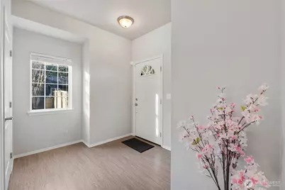 920 E 55th Street, Tacoma, WA 98404 - Photo 4