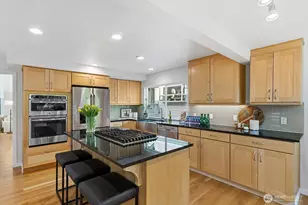 16208 SE 33rd Cir, Bellevue, WA 98008 - Photo 12