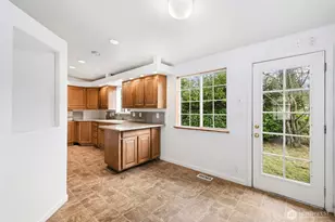 3414 S 200th St, SeaTac, WA 98198 - Photo 6