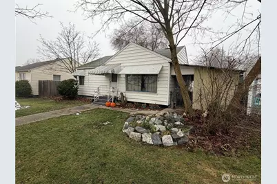 4811 N Oak St, Spokane, WA 99205 - Photo 2