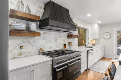 13207 47th Place W, Mukilteo, WA 98275 - Photo 10