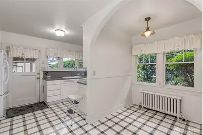 1005 Grand Avenue, Everett, WA 98201 - Photo 16