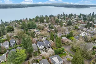 208 35th Ave E, Seattle, WA 98112 - Photo 36