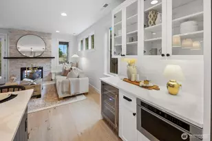 208 35th Ave E, Seattle, WA 98112 - Photo 6