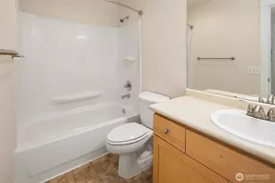 25025 SE Klahanie Blvd, Issaquah, WA 98029 - Photo 18