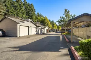 25025 SE Klahanie Blvd, Issaquah, WA 98029 - Photo 24