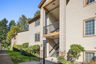 25025 SE Klahanie Blvd, Issaquah, WA 98029 - Photo 1