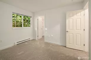 25025 SE Klahanie Blvd, Issaquah, WA 98029 - Photo 16