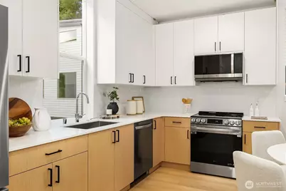 18011 2nd Avenue NE #C, Shoreline, WA 98155 - Photo 12