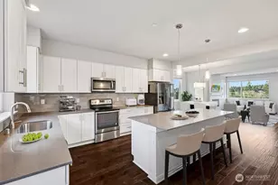 1325 Seattle Hill Rd, Bothell, WA 98012 - Photo 8