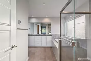 1325 Seattle Hill Rd, Bothell, WA 98012 - Photo 14