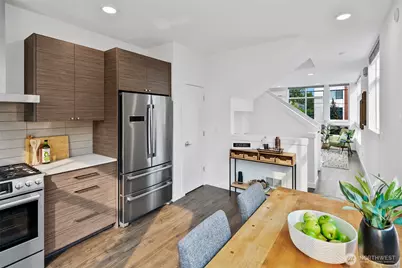 3531 Wallingford Avenue N, Seattle, WA 98103 - Photo 12