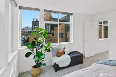 3531 Wallingford Avenue N, Seattle, WA 98103 - Photo 14