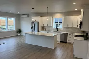2178 Lagerwey Circle, Lynden, WA 98264 - Photo 6