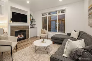 2006 Yale Ave. E., Seattle, WA 98102 - Photo 6