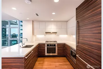 588 Bell Street #2902S, Seattle, WA 98121 - Photo 12