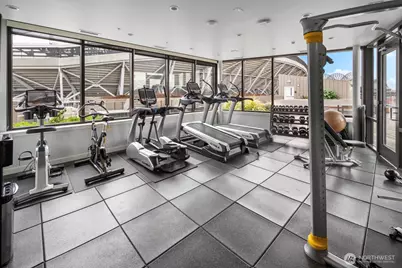 590 1st Avenue S #901, Seattle, WA 98104 - Photo 28