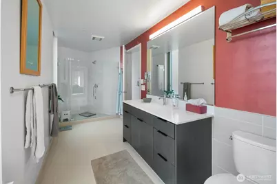 590 1st Avenue S #901, Seattle, WA 98104 - Photo 20