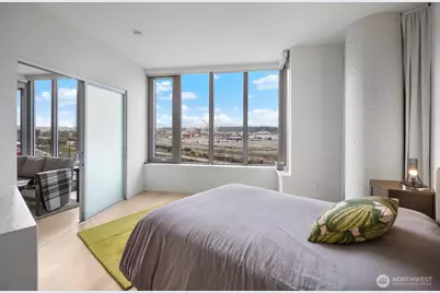 590 1st Avenue S #901, Seattle, WA 98104 - Photo 14