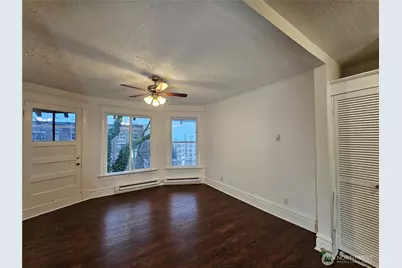 714 1st Avenue W #301, Seattle, WA 98119 - Photo 22