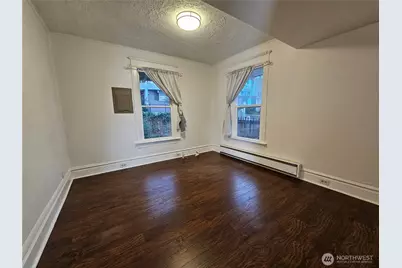 714 1st Avenue W #301, Seattle, WA 98119 - Photo 14