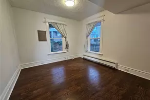 714 1st Ave W, Seattle, WA 98119 - Photo 14