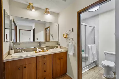 10010 Lakemont Avenue, Lake Stevens, WA 98258 - Photo 16