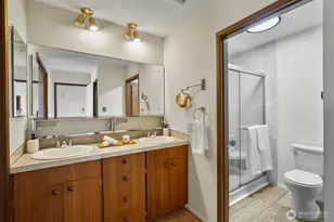 10010 Lakemont Ave, Lake Stevens, WA 98258 - Photo 16