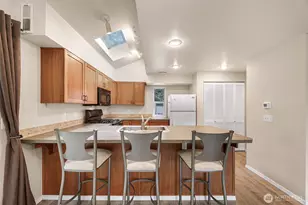 816 20th St, Bellingham, WA 98225 - Photo 14