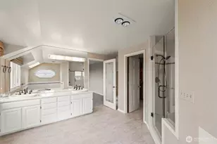 13711 65th Pl W, Edmonds, WA 98026 - Photo 22