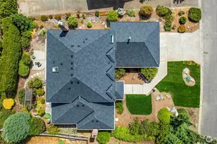 13711 65th Pl W, Edmonds, WA 98026 - Photo 32