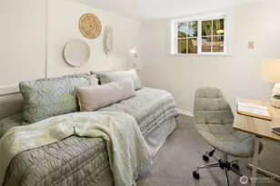 8051 15th Ave NE, Seattle, WA 98115 - Photo 16