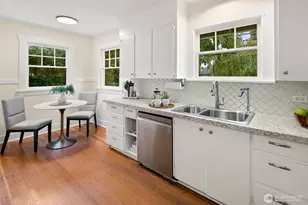 8051 15th Ave NE, Seattle, WA 98115 - Photo 8