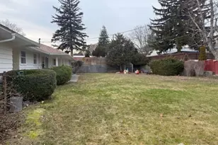 324 Mocliff Rd, Ephrata, WA 98823 - Photo 4