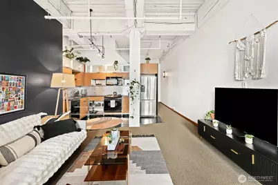 1120 Cliff Avenue #305, Tacoma, WA 98402 - Photo 1