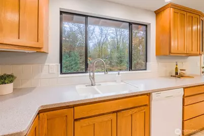 18307 SE 286th Street, Kent, WA 98042 - Photo 10