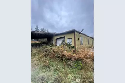 1632 Henkle Street, Raymond, WA 98577 - Photo 12