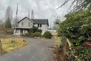 1632 Henkle St, Raymond, WA 98577 - Photo 8