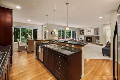 21705 38th Drive SE, Bothell, WA 98021 - Photo 10