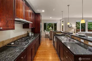 21705 38th Dr SE, Bothell, WA 98021 - Photo 8