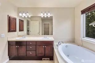 21705 38th Dr SE, Bothell, WA 98021 - Photo 24