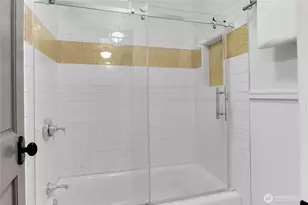 9510 9th Ave NW, Seattle, WA 98117 - Photo 20