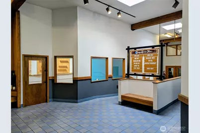 222 N Lincoln Street #106, Port Angeles, WA 98362 - Photo 2