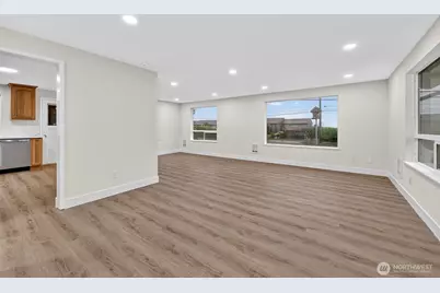 849 S Jackson Avenue, Tacoma, WA 98465 - Photo 16