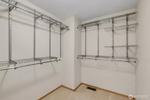 10825 NE 62nd St, Kirkland, WA 98033 - Photo 30