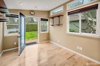 10825 NE 62nd Street, Kirkland, WA 98033 - Photo 40