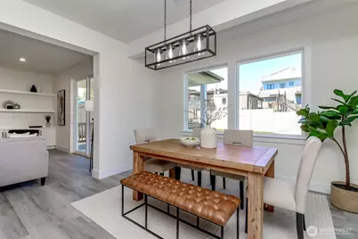 124 S 108th Place, Seattle, WA 98168 - Photo 16