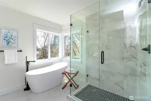 124 S 108th Pl, Seattle, WA 98168 - Photo 24